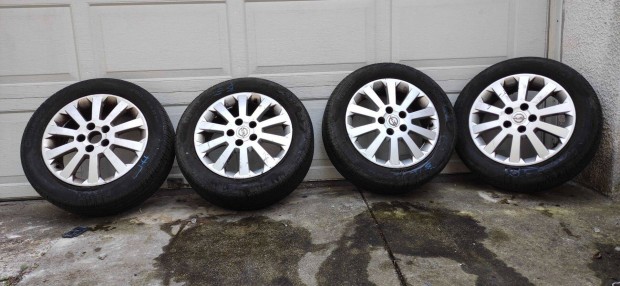Eladó Használt Pirelli Cinturato P7 205/55 R16 91V + Felni