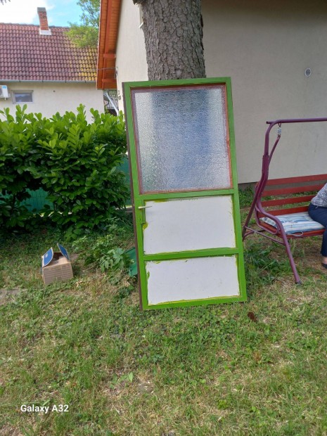 Eladó Használt vas ajtó