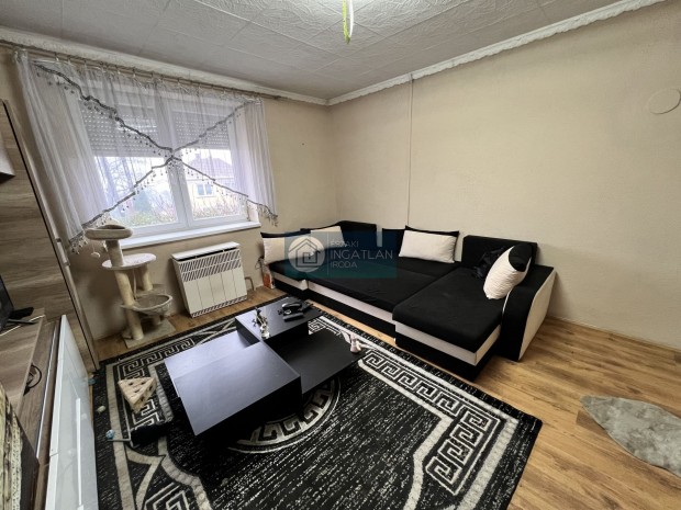 Elad� H�z, Arl� 16.500.000 Ft