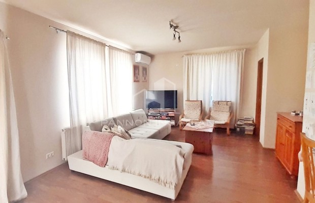 Elad� H�z, Balatonalm�di 129.000.000 Ft