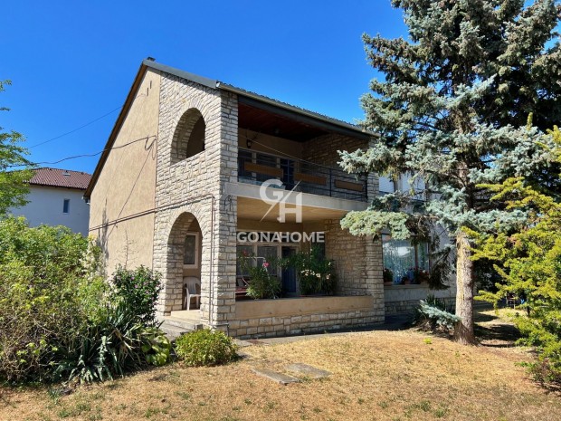 Elad� H�z, Balatonf�red 229.990.000 Ft