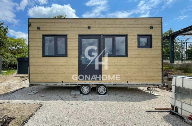 Elad� H�z, Balatonf�zf� 13.500.000 Ft