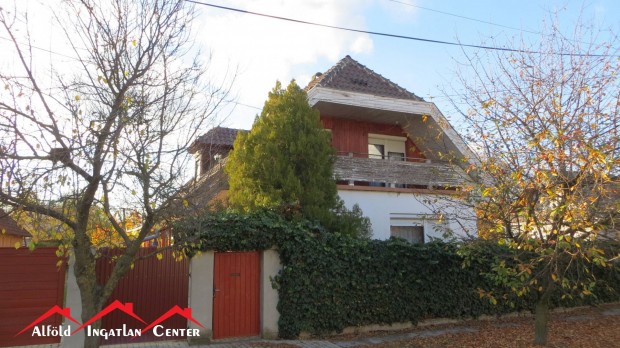 Elad� H�z, B�k�s 47.900.000 Ft