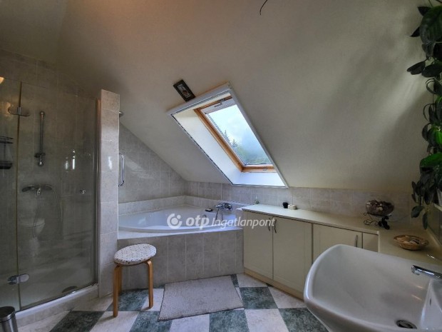 Eladó Ház, Budakeszi
