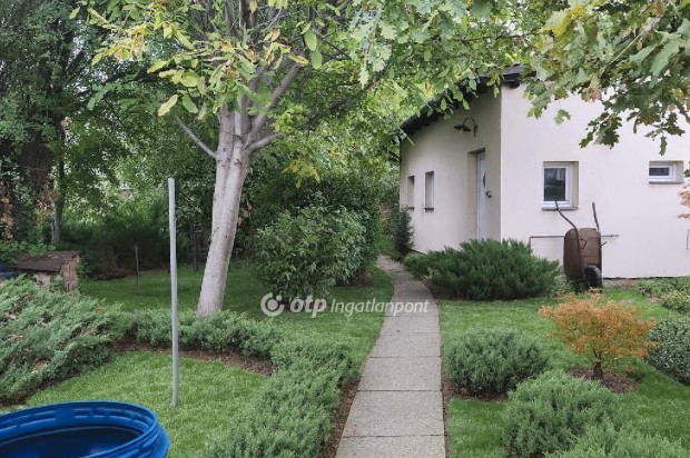 Elad� H�z, Budapest 20. ker.