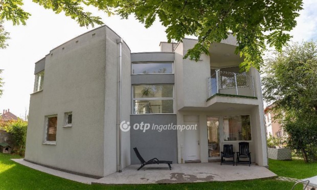 Elad� H�z, Budapest 21. ker.