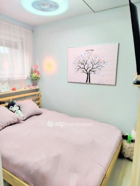 Elad� H�z, Budapest 21. ker.