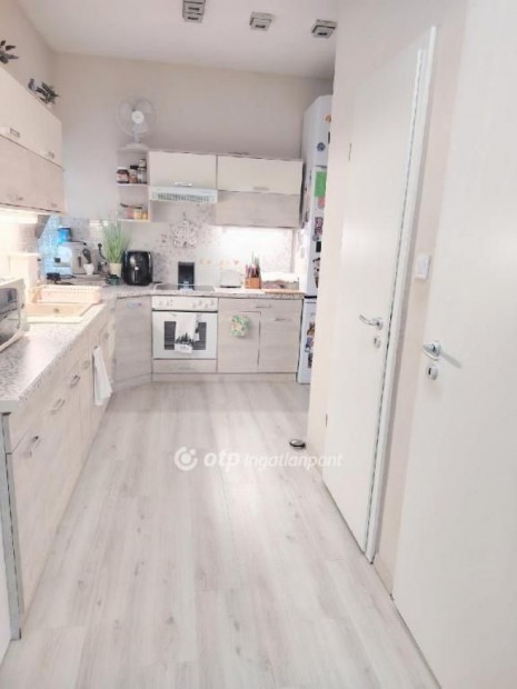 Elad� H�z, Budapest 21. ker.