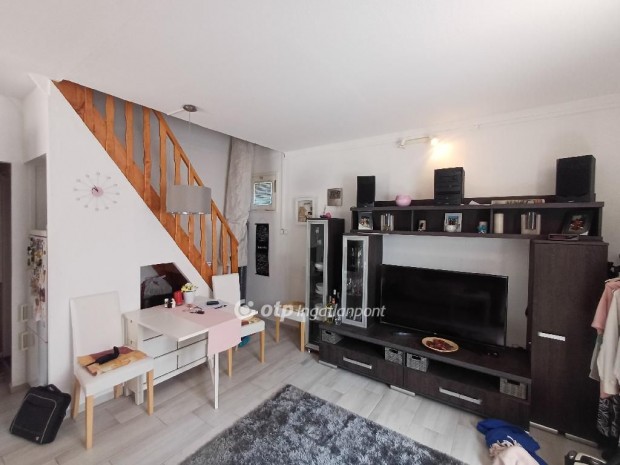 Elad� H�z, Budapest 23. ker.