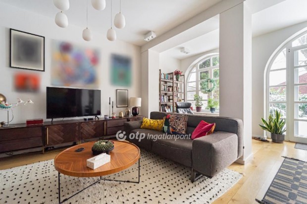 Elad� H�z, Budapest 2. ker.