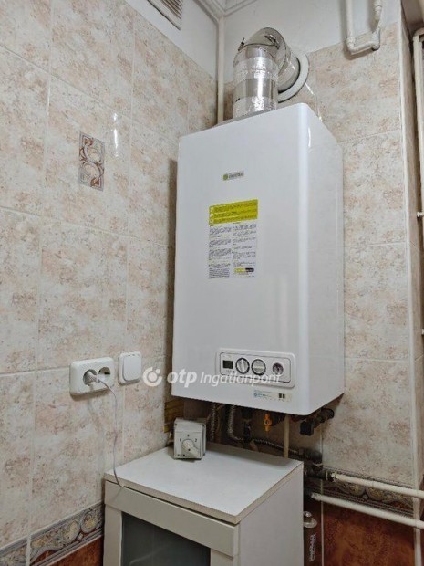 Elad� H�z, Budapest 3. ker.