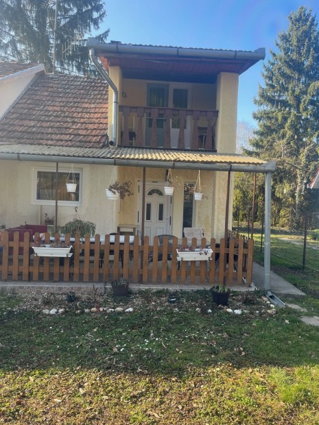 Elad� H�z, Doboz 24.900.000 Ft