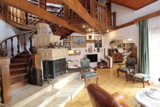 Elad� H�z, H�v�z 149.000.000 Ft