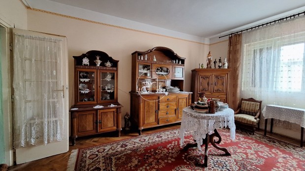 Elad� H�z, H�dmez�v�s�rhely 49.900.000 Ft