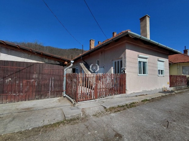 Elad� H�z, Kir�ld 5.800.000 Ft