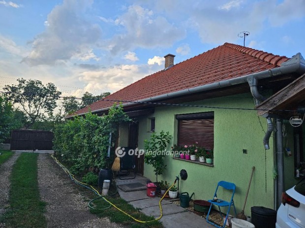Eladó Ház, Mezőkovácsháza