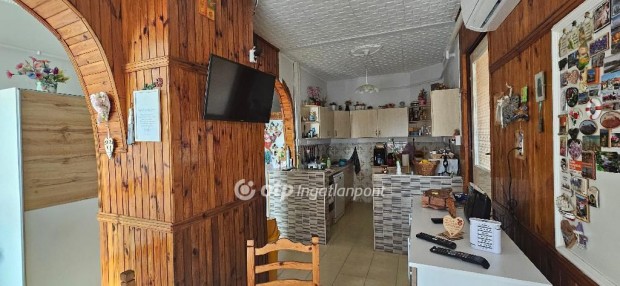 Eladó Ház, Mórichida