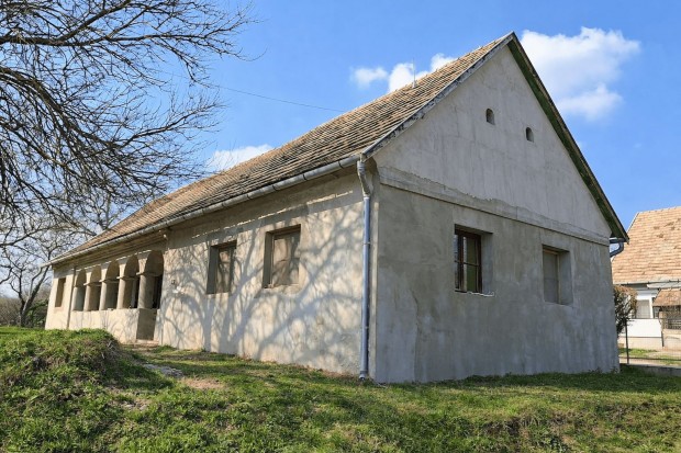 Elad� H�z, N�gocs 39.900.000 Ft