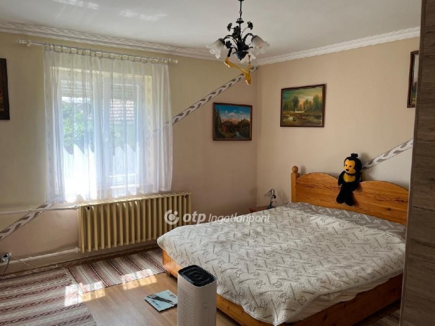 Eladó Ház, Nagykőrös