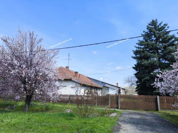 Eladó Ház, Nagykörű 16.990.000 Ft