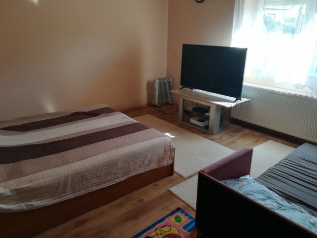 Elad� H�z, Napkor 38.800.000 Ft