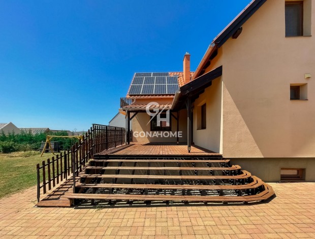 Elad� H�z, Nemesv�mos 179.000.000 Ft