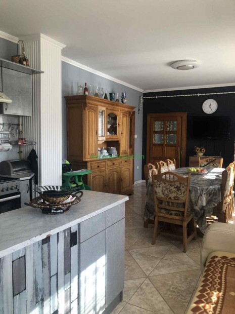 Elad� H�z, Ny�regyh�za 59.900.000 Ft