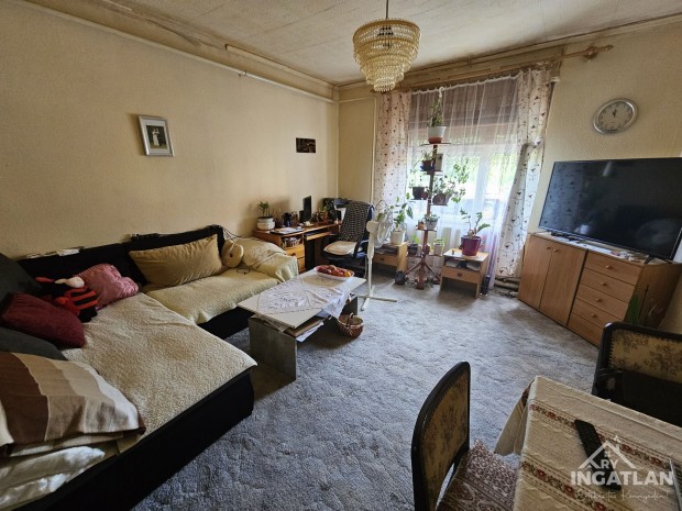 Elad� H�z, �zd 15.900.000 Ft