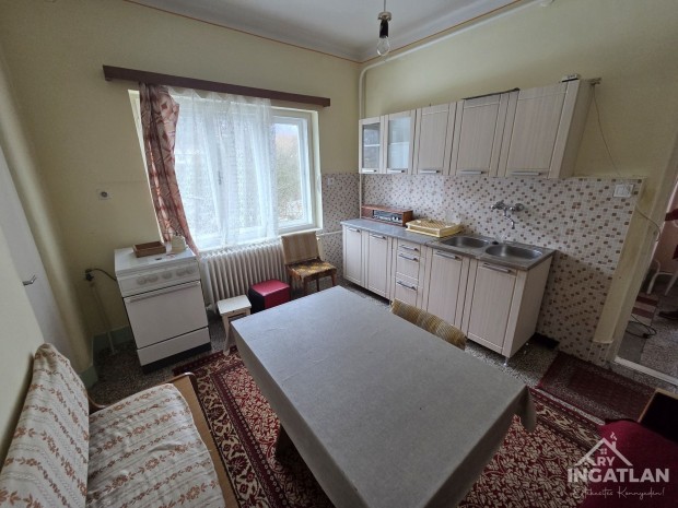 Elad� H�z, �zd 8.990.000 Ft