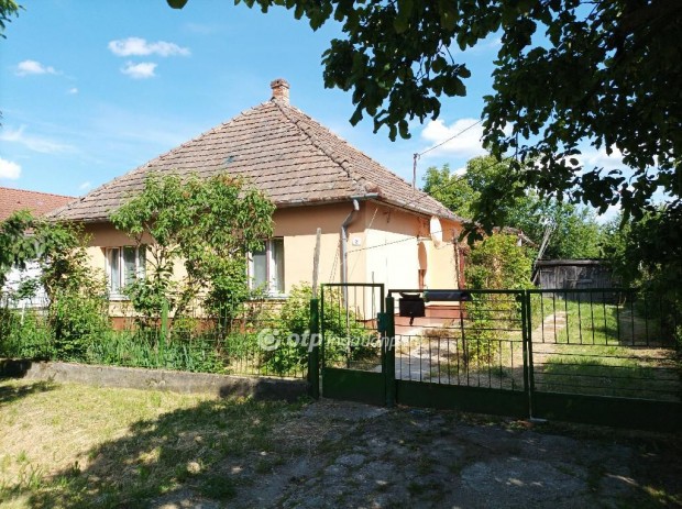 Eladó Ház, Sárospatak