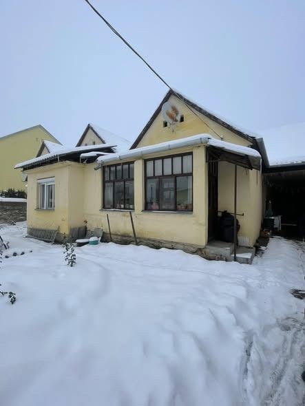 Elad� H�z, Sz�szv�r 24.000.000 Ft