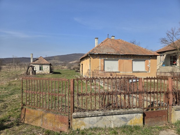 Elad� H�z, Szegi 7.500.000 Ft