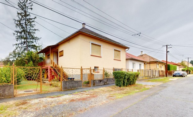 Elad� H�z, Szerencs 39.900.000 Ft