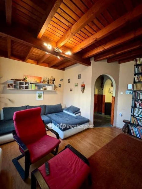 Elad� H�z, Szigetszentmikl�s