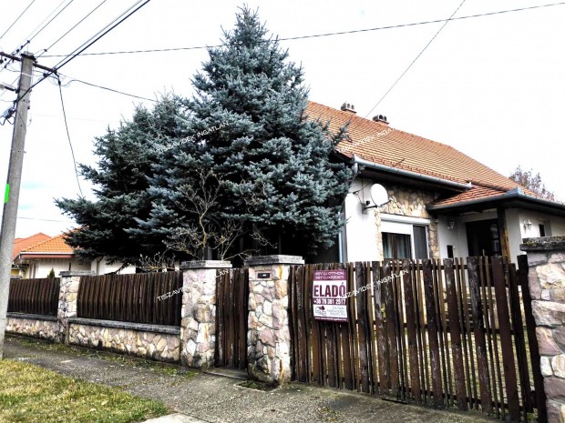 Eladó Ház, Szolnok 59.900.000 Ft