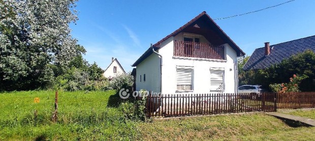 Eladó Ház, Tiszacsege