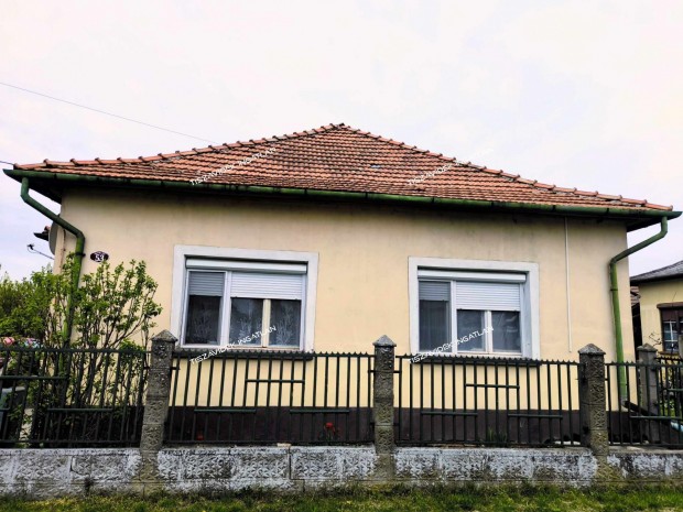 Elad� H�z, Tiszas�ly 7.900.000 Ft