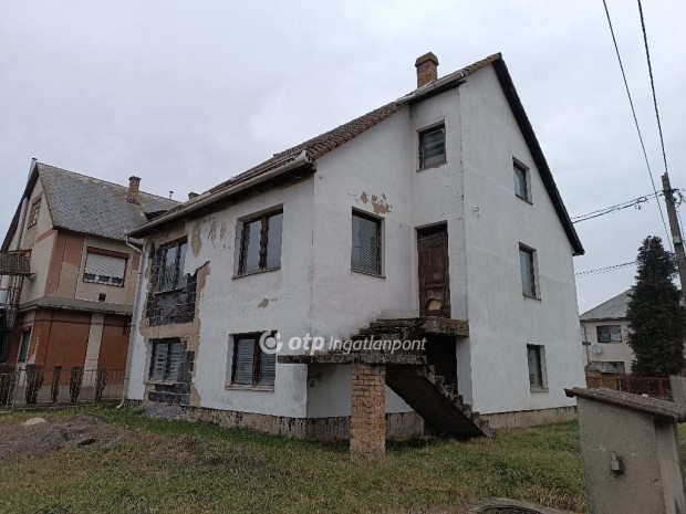 Eladó Ház, Tiszavasvári