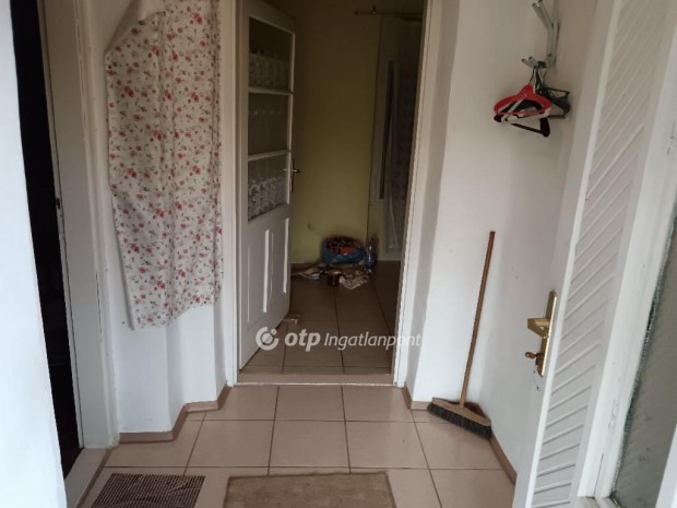 Elad� H�z, T�r�kszentmikl�s