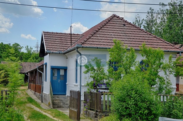 Elad� H�z, Trizs 12.700.000 Ft