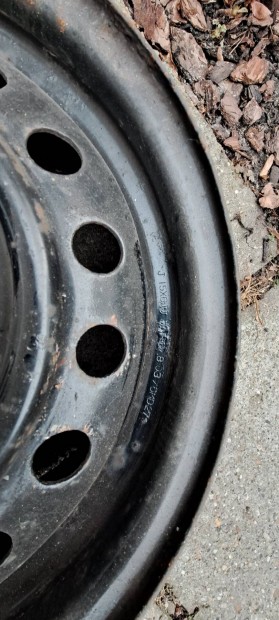 Elad Honda 4x100 lemez felni R15.