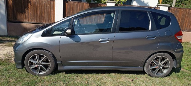 Elad Honda Jazz SI