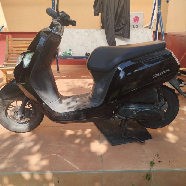 Eladó Honda motor