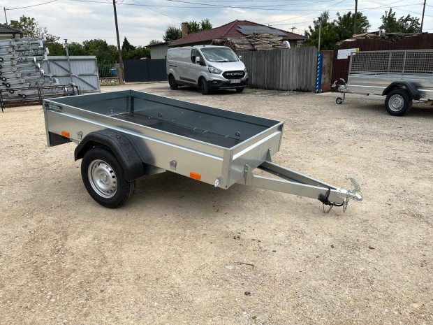 Elad Horgonyzott Utnfut!