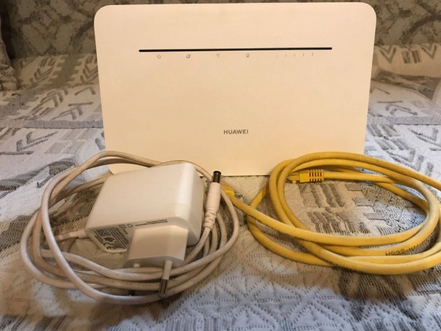 Eladó Huawei B535-232 4G LTE asztali Wifi router Yettel hálózatra