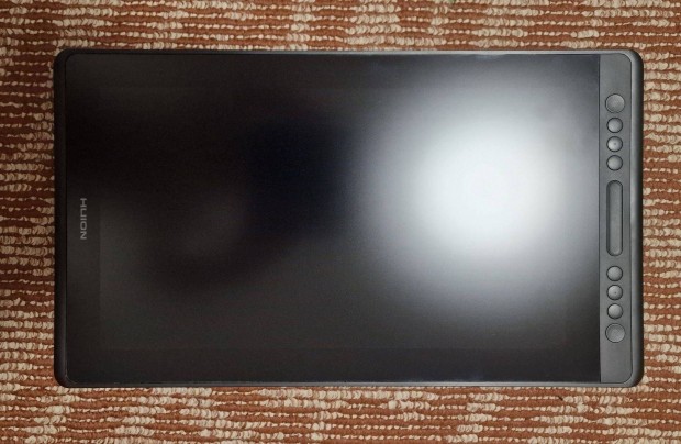 Eladó Huion Kamvas Pro 16 digitalizáló rajztábla