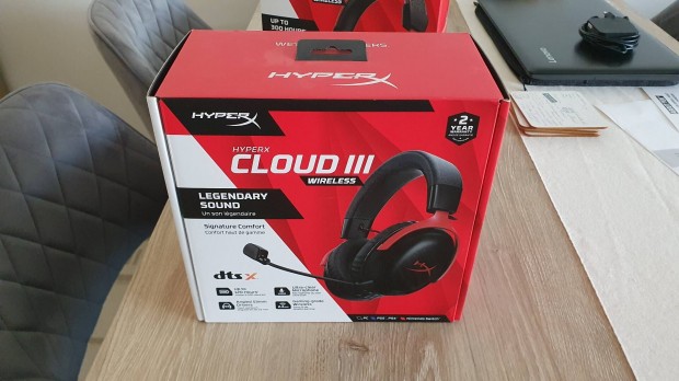 Elad Hyperx Cloud III gamer headset