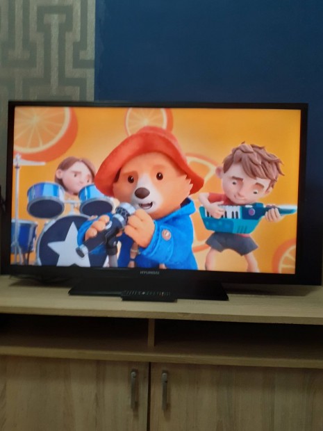 Eladó Hyundai Full HD Led tv 106 cm