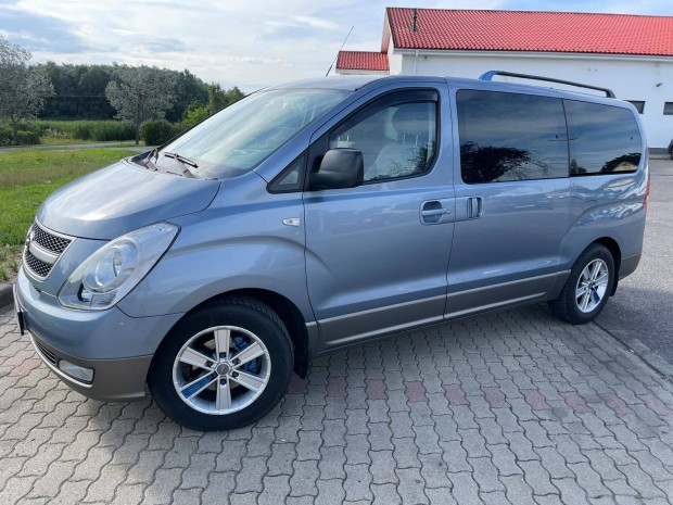 Eladó Hyundai H1 kisbusz