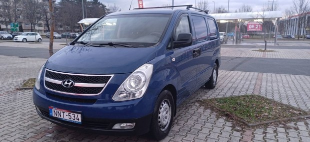 Elad Hyundai H-1 2.5crdi 170 le ron alul ?